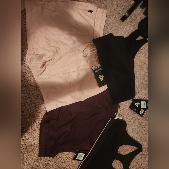 Fourlaps bundle - Picture 3 of 4